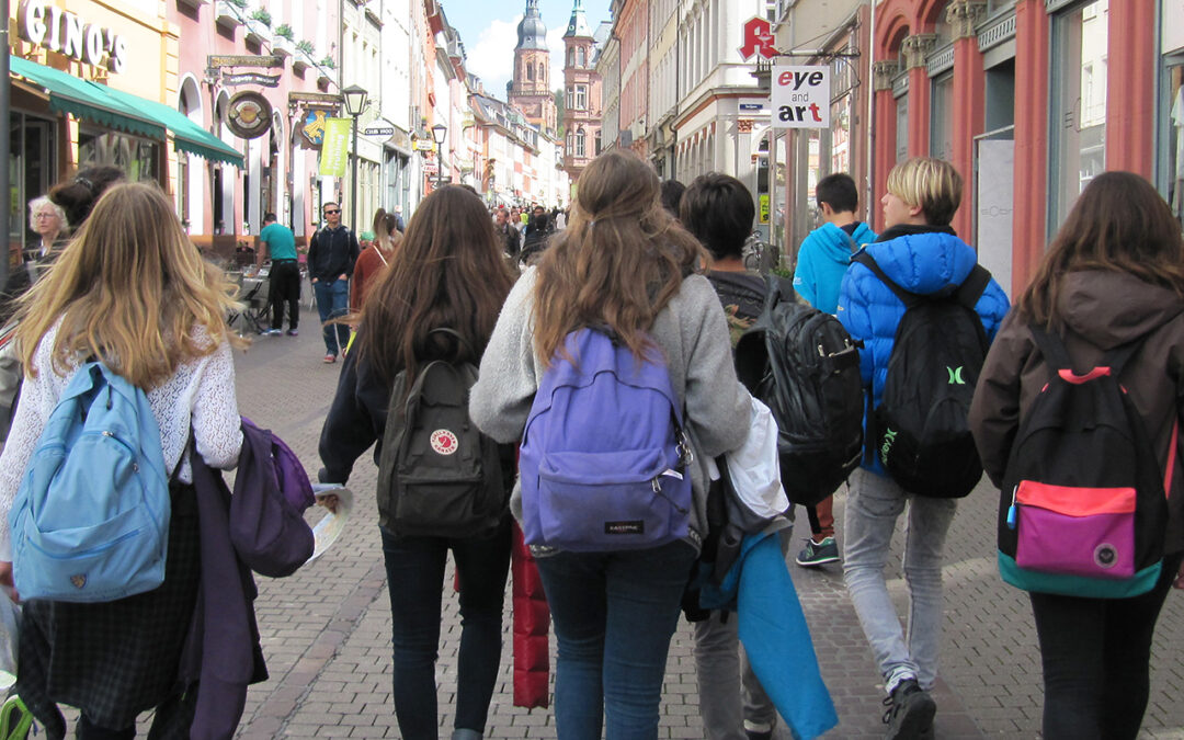 Estades i intercanvis lingüístics a la Secundària: obrint finestres al món