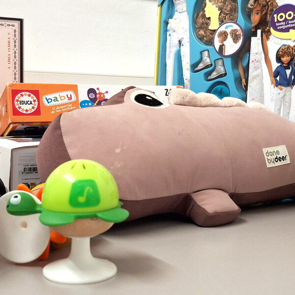 Recollida de joguines per a la Creu Roja en col·laboració amb l’AFA