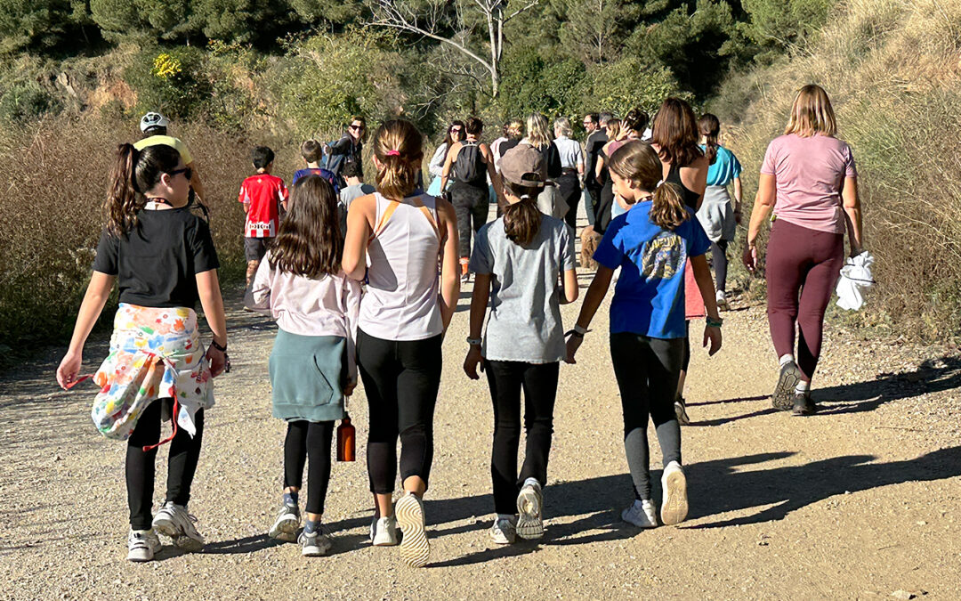 La IX Marxa ARI, un nou dissabte en família dedicat a la solidaritat