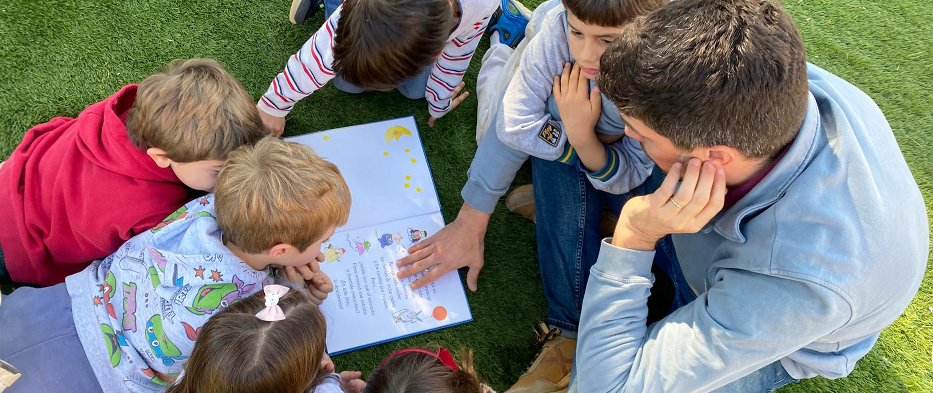 Noticia_AV_lectura_a_lescola